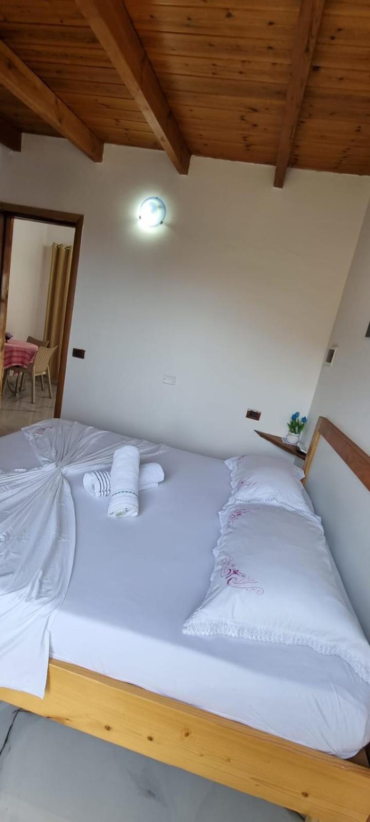 Hotel Restorant Olti Shetaj Eksteriør billede